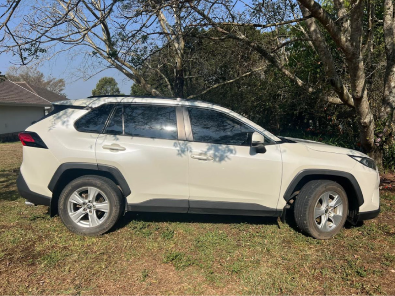 2020 RAV4 2.0 Automatic