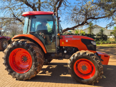 2020 Kubota M9540 Cab Tractor 9520