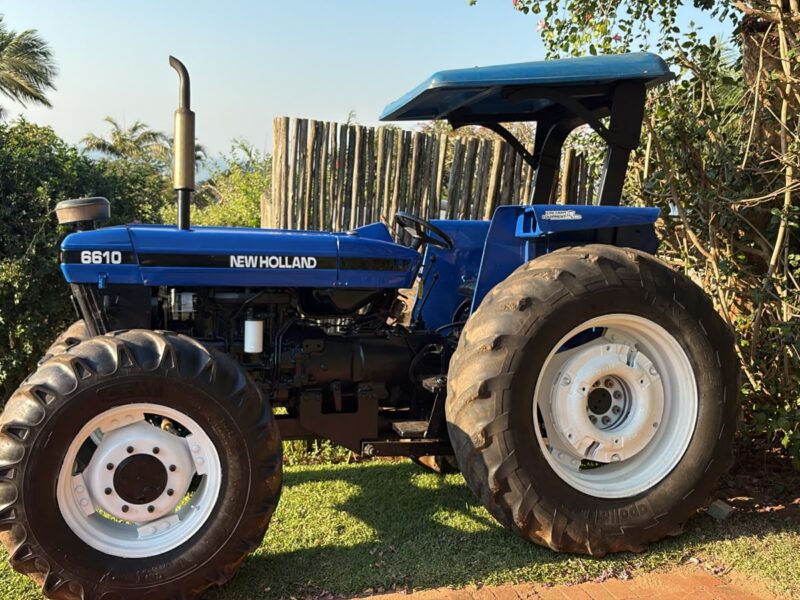 2005 New Holland 6610 Tractor 4wd